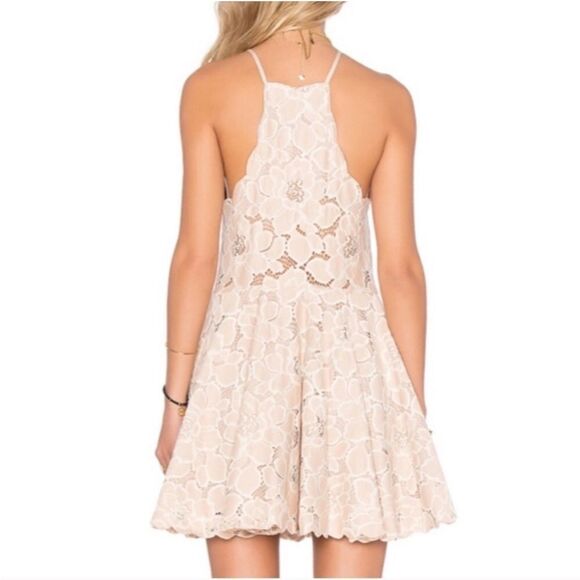 Tularosa Dress Women’s Large Cyrus Beige Tan Floral Lace Sleeveless Halter NWT - Picture 2 of 9